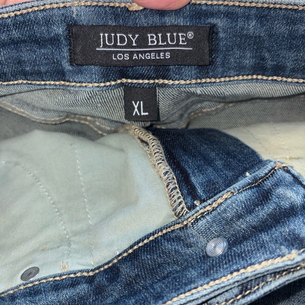 NWOT Judy Blue Curvy Lilly Tummy Control High Rise Shorts XL Medium Wash Stretch - Picture 6 of 7